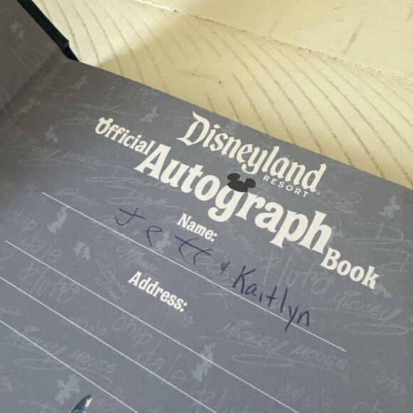 Disneyland Used Autograph Box Hollywood Tower of Terror Paradise Pier Castle - Picture 6 of 10